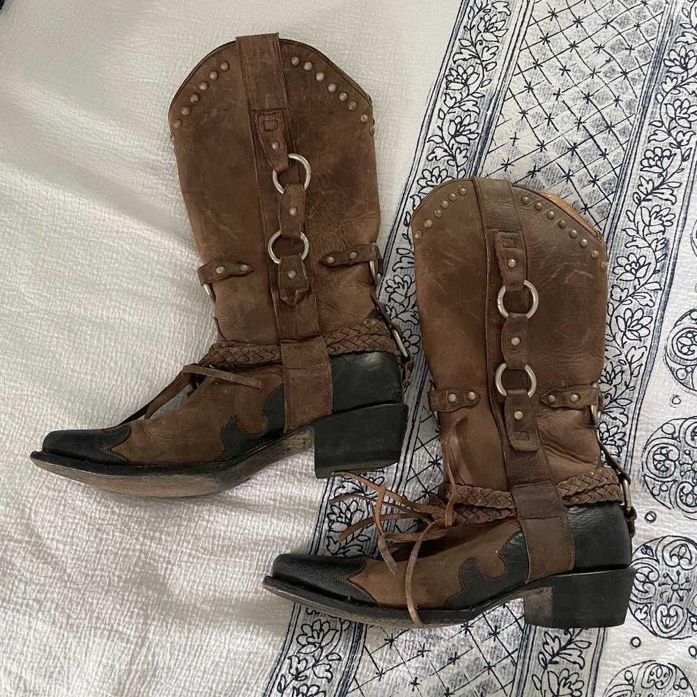 Brown Cowgirl Boots size 9
